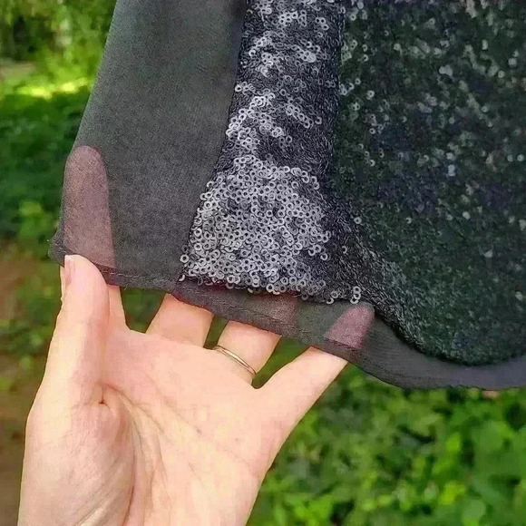 zara NWOT black sequins top  size xs - Picture 4 of 10